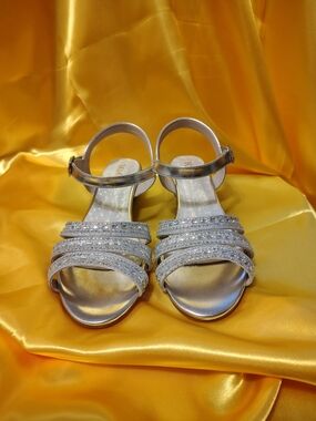 Rhinestone Strappy Silver Ankle-Strap Sandals